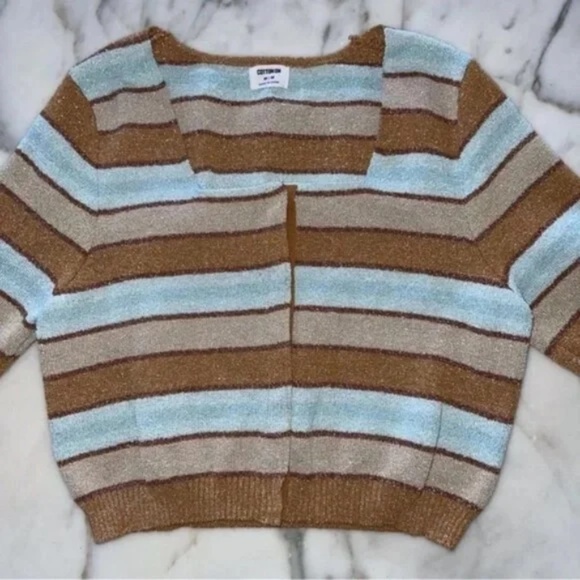 Cotton On Women's Cropped Set Up Stripe Cardigan Sweater - Picture 4 of 9